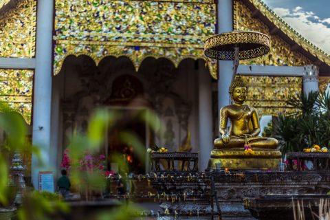 泰国清迈 大佛塔寺 วัดเจดีย์หลวง