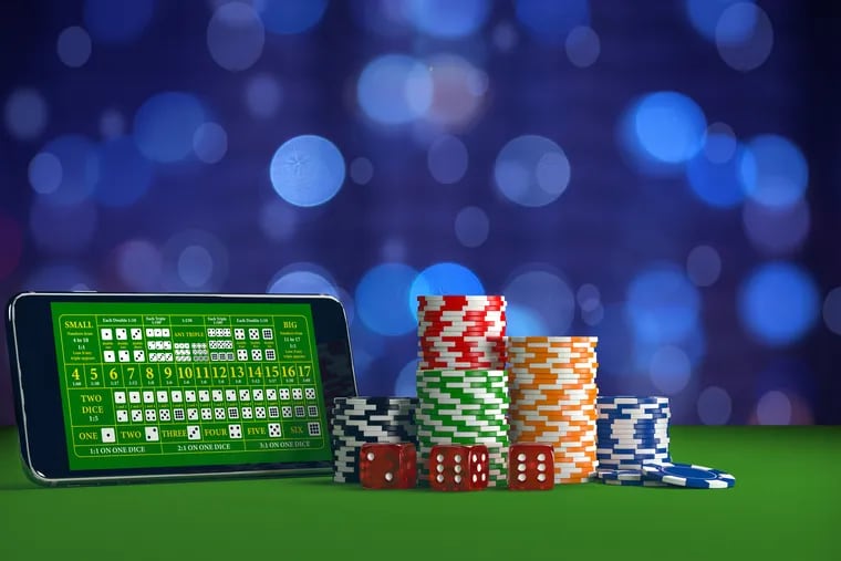 online casino deposit 5 play with 100